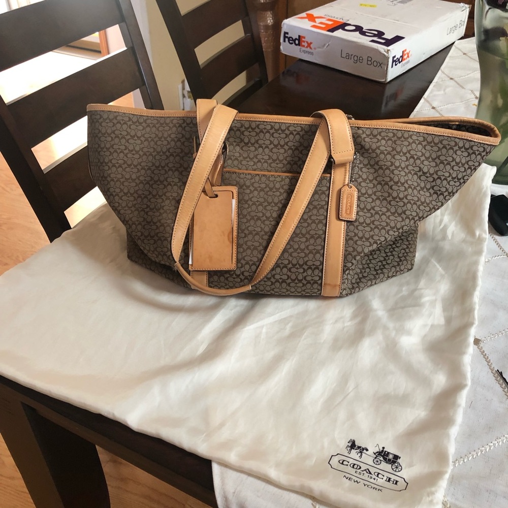 Tote bag